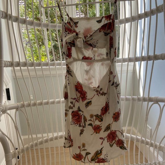 Cute O'Neill Floral Tie-Back dress - Picture 6 of 12